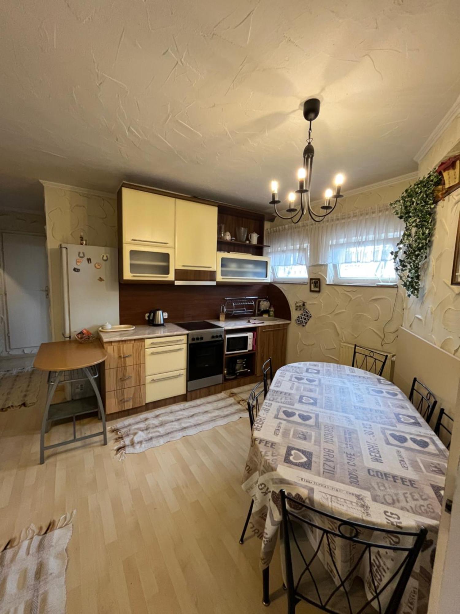 Tocc Apartman Gyál Exterior foto